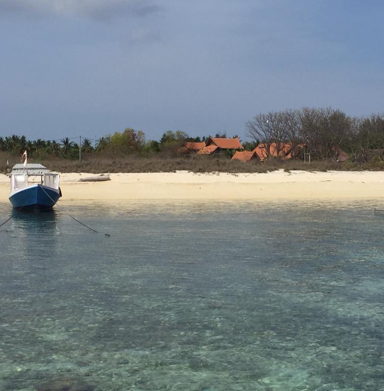 Mahogany Cottage Gili Meno Habitación foto